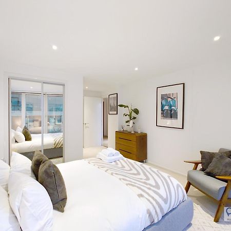 Deluxe Two Bed Apartment With River & City View Londra Dış mekan fotoğraf