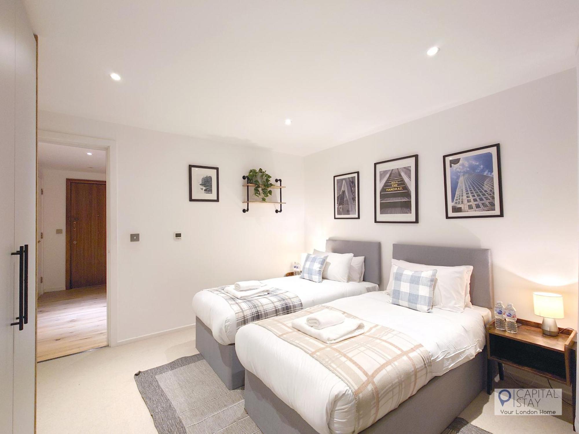Deluxe Two Bed Apartment With River & City View Londra Dış mekan fotoğraf