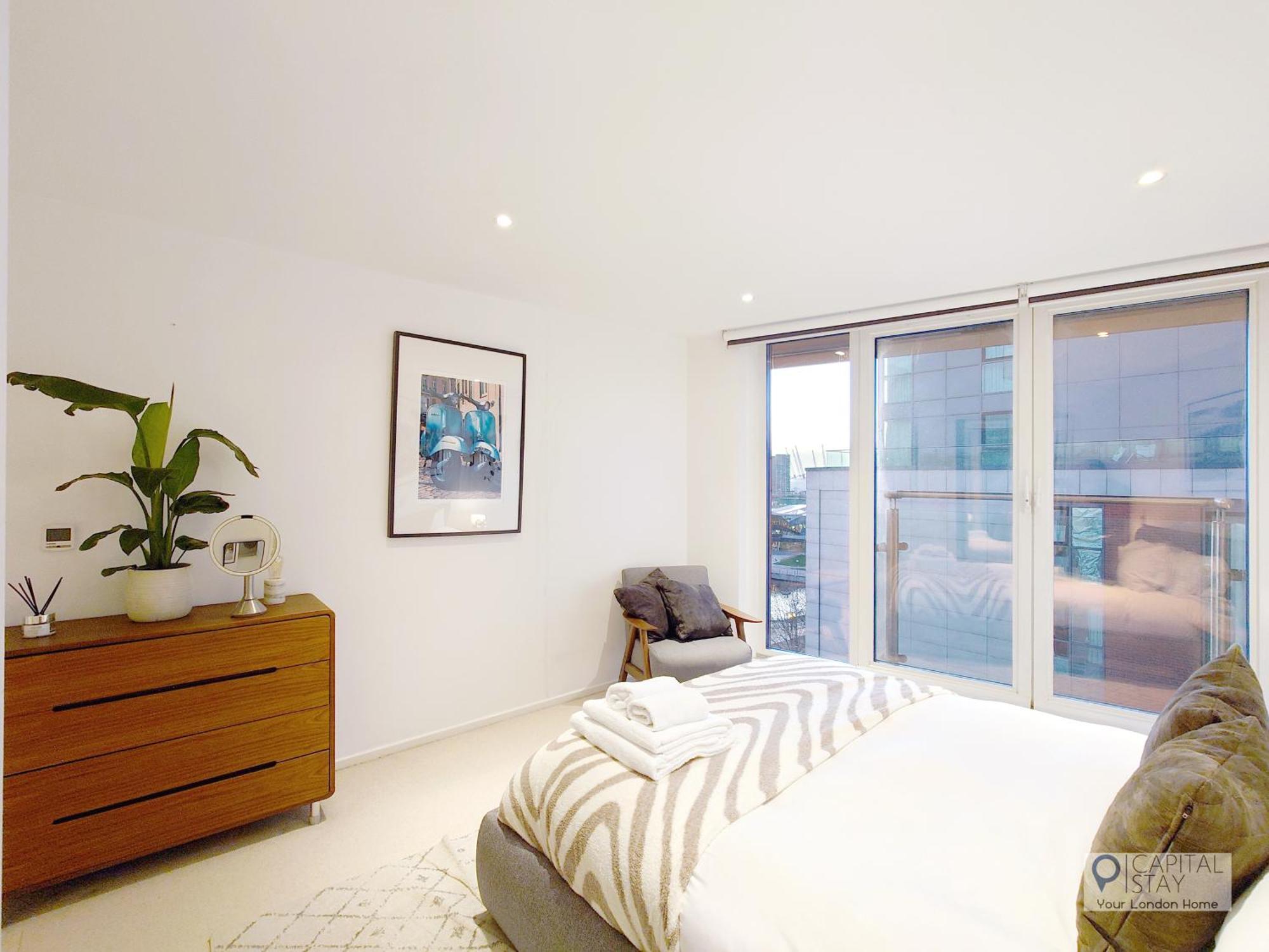 Deluxe Two Bed Apartment With River & City View Londra Dış mekan fotoğraf
